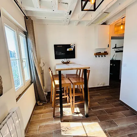 Le Cerf De Montebello شقة *